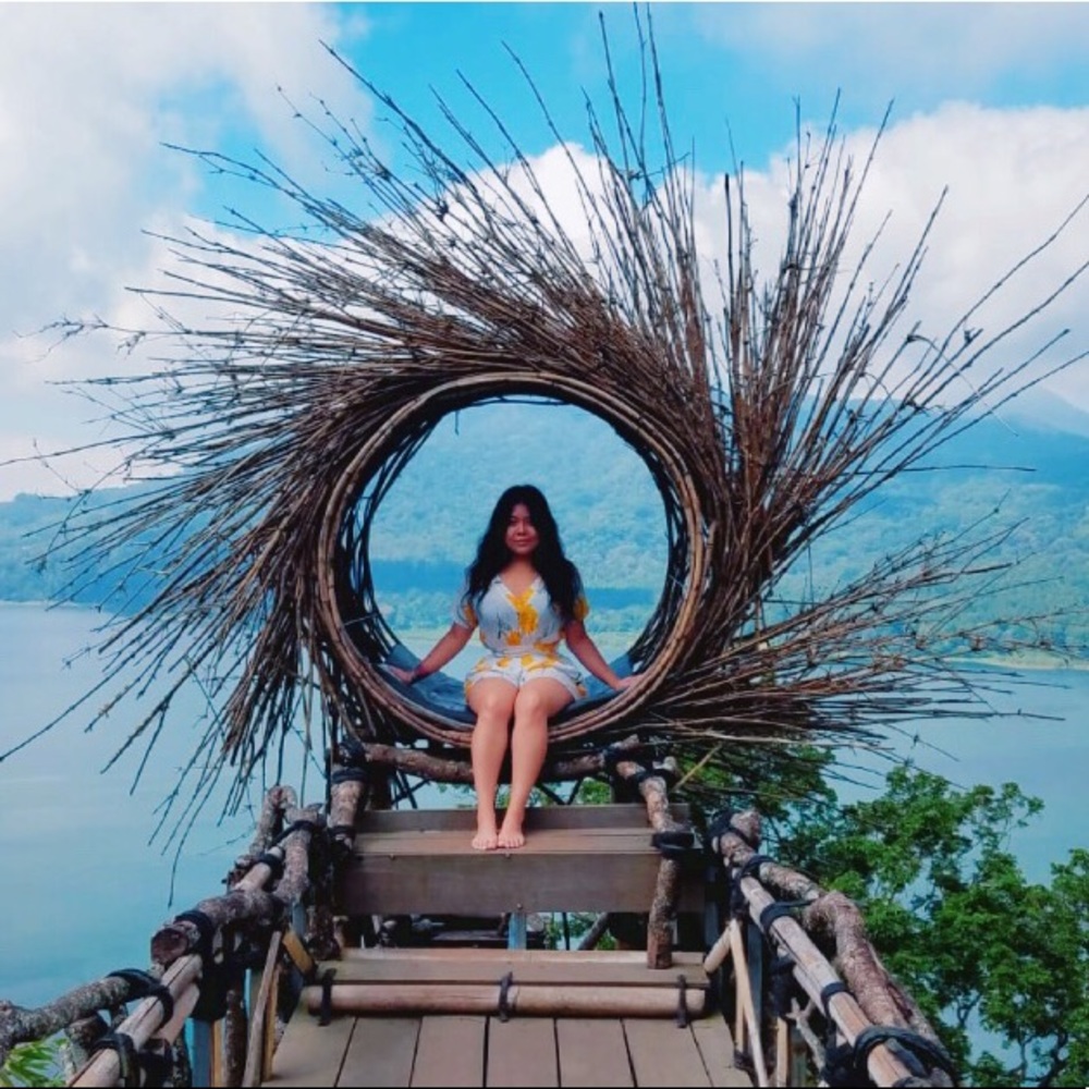 Meet your Posher, Mai